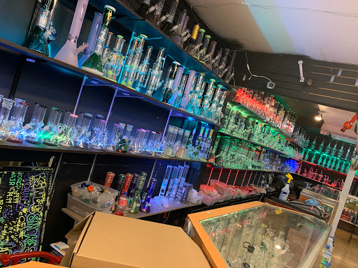 Tobacco Shop «Starbuzz Smoke Shop», reviews and photos, 668 Soscol Ave, Napa, CA 94559, USA