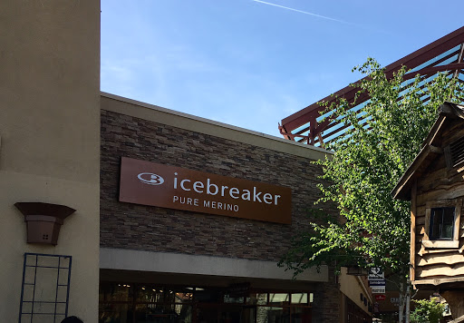 Sportswear Store «Icebreaker Woodburn Outlet», reviews and photos, 1001 N Arney Rd, Woodburn, OR 97071, USA