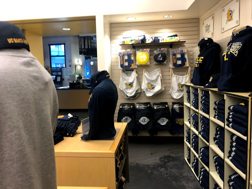 Book Store «Bay Tree Bookstore», reviews and photos, 420 Hagar Dr, Santa Cruz, CA 95064, USA