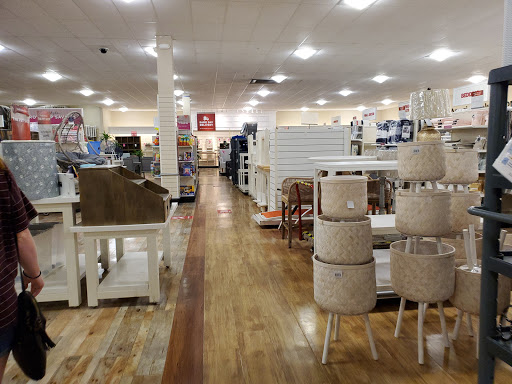 Department Store «HomeGoods», reviews and photos, 5850 University Dr NW a, Huntsville, AL 35806, USA