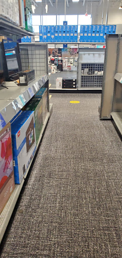 Electronics Store «Best Buy», reviews and photos, 45235 Worth Ave, California, MD 20619, USA