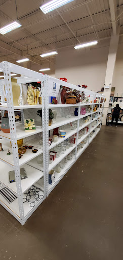 Thrift Store «Rappahannock Goodwill Industries:- Harrison Crossing Store», reviews and photos, 7101 Harrison Rd, Fredericksburg, VA 22407, USA