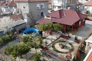 Къща за гости "Вълчанови" image