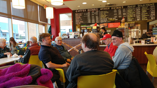 Shopping Mall «Hilldale Shopping Center», reviews and photos, 726 N Midvale Blvd, Madison, WI 53705, USA