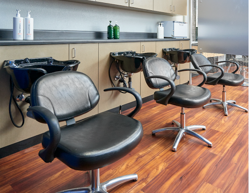 581 E Main St, Bay Shore, NY 11706, USA