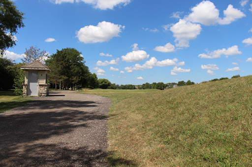 Golf Course «Klein Creek Golf Club», reviews and photos, 1N333 Pleasant Hill Rd, Winfield, IL 60190, USA