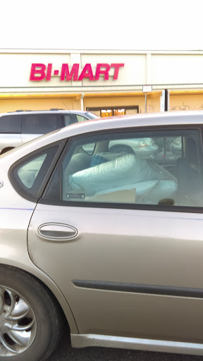 Department Store «Bi-Mart», reviews and photos, 1635 SW Baker St, McMinnville, OR 97128, USA