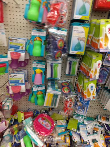 Dollar Store «Dollar Tree», reviews and photos, 5014 Jericho Turnpike, Commack, NY 11725, USA