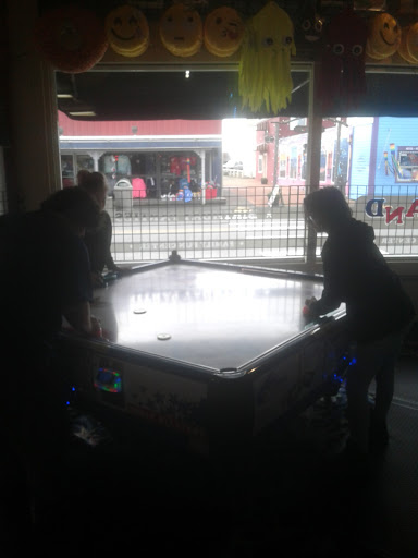 Amusement Center «Funland Family Fun Center», reviews and photos, 200 Pacific Ave, Long Beach, WA 98631, USA