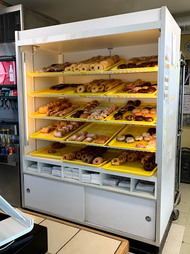 Donut Shop «Daylight Donuts», reviews and photos, 125 State St, Pleasant Grove, UT 84062, USA