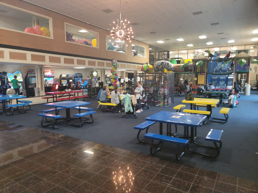 Tennis Club «Westside Tennis & Fitness», reviews and photos, 1200 Wilcrest Dr, Houston, TX 77042, USA