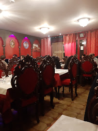 Atmosphère du Restaurant indien Restaurant Ishwari à Mâcon - n°14