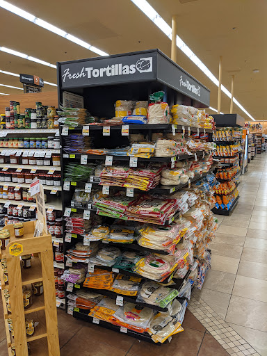 Grocery Store «Nugget Markets», reviews and photos, 5627 Paradise Dr, Corte Madera, CA 94925, USA