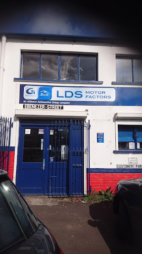 LDS Motor Factors Ltd - Auto glass shop