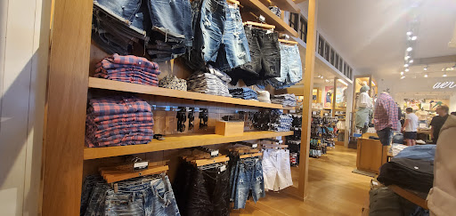 Clothing Store «AEO & Aerie Store», reviews and photos, 2615 Medical Center Pkwy #1370, Murfreesboro, TN 37129, USA