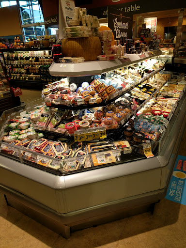 Grocery Store «Safeway», reviews and photos, 401 A Ave, Lake Oswego, OR 97034, USA