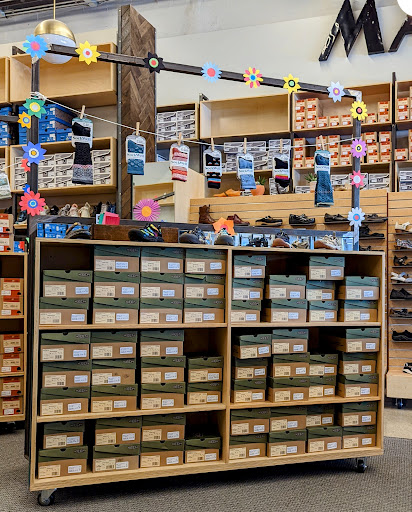 Shoe Store «Mast Shoes Ann Arbor», reviews and photos, 2517 Jackson Ave, Ann Arbor, MI 48103, USA