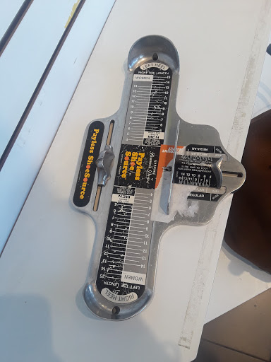 Payless ShoeSource, 456 Hempstead Turnpike, West Hempstead, NY 11552, USA, 