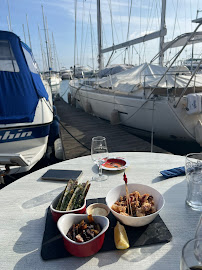 Plats et boissons du Restaurant méditerranéen Au bout du quai à Agde - n°4