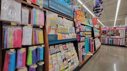 Discount Store «Walmart», reviews and photos, 4368 Chantilly Shopping Center, Chantilly, VA 20151, USA