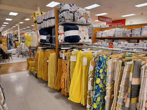 Department Store «T.J. Maxx», reviews and photos, 191 E Main St, Westfield, MA 01085, USA