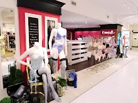 ブラデリスニューヨーク西銀座店