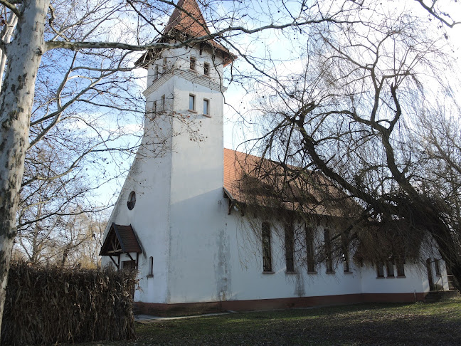 Opinii despre Bélmegyeri Római katolikus templom în Bélmegyer - Templom