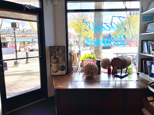 Wine Store «Toast Wines & Spirits», reviews and photos, 984 Farmington Ave B, West Hartford, CT 06107, USA
