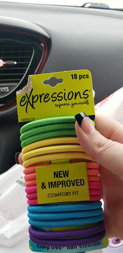 Variety Store «Five Below», reviews and photos, 5900 Poyner Anchor Ln, Raleigh, NC 27616, USA