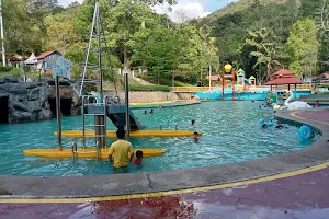 Gunung Lambak Water Park image