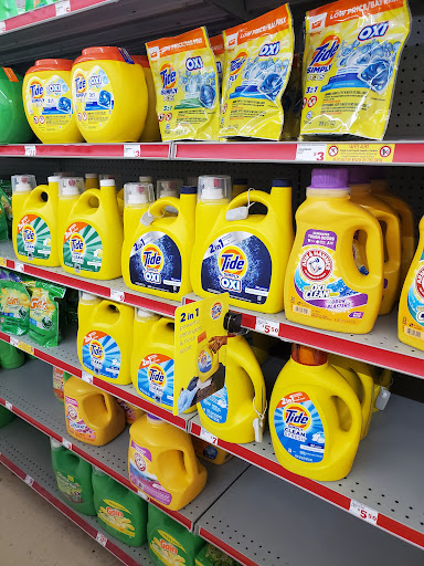 Dollar Store «FAMILY DOLLAR», reviews and photos, 2801 W Broadway, Council Bluffs, IA 51501, USA