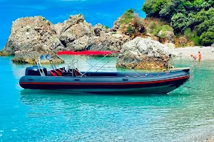 El Nino Boat Tours image