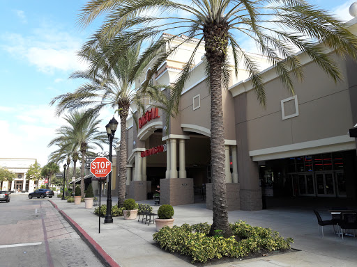 Movie Theater «Regal Cinemas Winter Park Village 20 & RPX», reviews and photos, 510 N Orlando Ave, Winter Park, FL 32789, USA