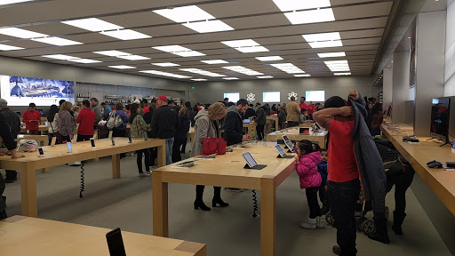 Computer Store «Apple Christiana Mall», reviews and photos, 125 Stanton Christiana Rd, Newark, DE 19702, USA