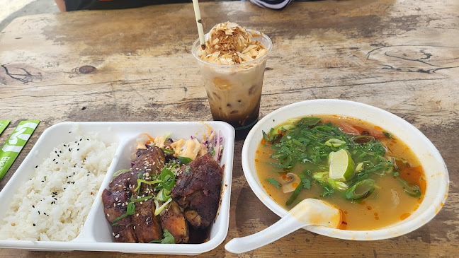 Coco Hut Asian Food Truck - Restaurant