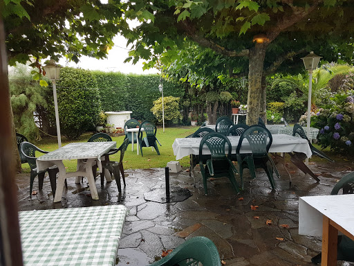 Información y opiniones sobre Restaurante la Cueva de Cudillero
