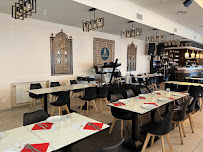 Atmosphère du Restaurant Syrien : Maison De Jasmin مطعم بيت الياسمين à Créteil - n°20