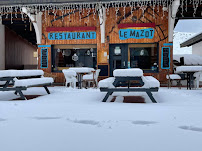 Photos du propriétaire du Restaurant Le Mazot à Les Deux Alpes - n°6