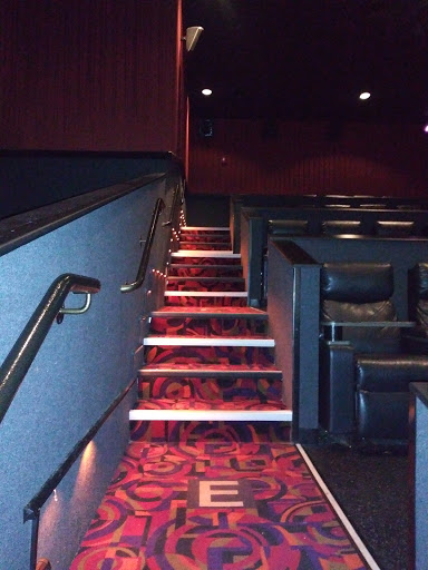 Movie Theater «Rave Cinemas», reviews and photos, 864 Riverdale St, West Springfield, MA 01089, USA