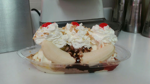Ice Cream Shop «Biggies Custard», reviews and photos, 5665 Andrews Rd, Mentor-On-The-Lake, OH 44060, USA