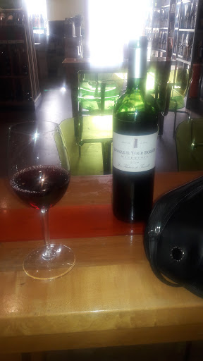 Wine Store «House Wine», reviews and photos, 644 High St, Columbus, OH 43085, USA