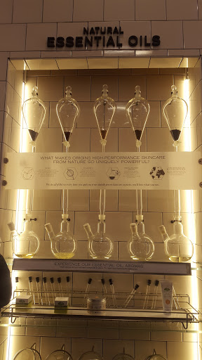 Cosmetics Store «Origins Harvard Square», reviews and photos, 6 Brattle St, Cambridge, MA 02138, USA