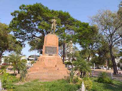 Plaza De La Cruz De Los Milagros