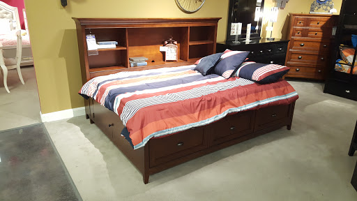 Furniture Store «Furniture Fair», reviews and photos, 7200 Dixie Hwy, Fairfield, OH 45014, USA