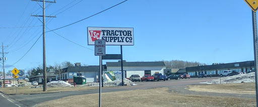 Home Improvement Store «Tractor Supply Co.», reviews and photos, 1700 Lake Shore Dr E, Ashland, WI 54806, USA