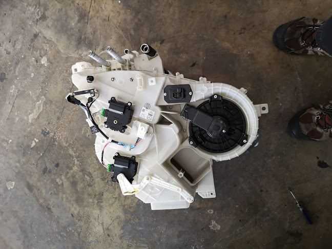 Yigo Automobile Air Conditioning - Auto repair shop