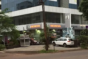 Landmark Honda image