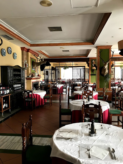 RESTAURANTE LA YEDRA