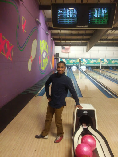 Bowling Alley «Bronco Lanes», reviews and photos, 22323 Ryan Rd, Warren, MI 48091, USA
