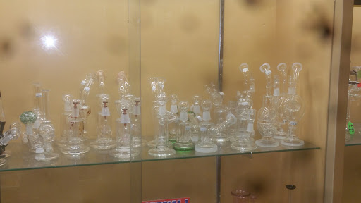 Gift Shop «Stay fly smoke shop», reviews and photos, 2645 El Camino Ave, Sacramento, CA 95821, USA